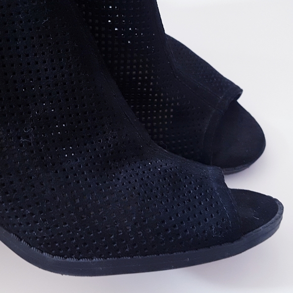 AMERICAN RAG Black Suede Open-Toe Chunky Heel Ankle Bootie - Picture 6 of 10